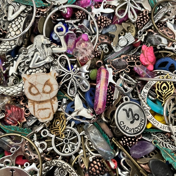 Charms for divination charm casting, 20+ charms only - Picture 2 of 5